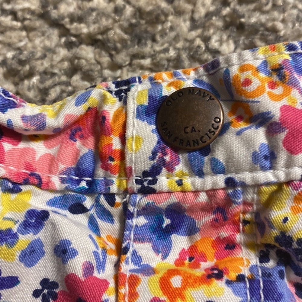 BUNDLE Old Navy Toddler shorts | Size 24m - Picture 6 of 10